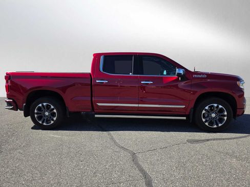 Used 2026 Chevrolet Silverado 1500 High Country AWD/4WD image 2