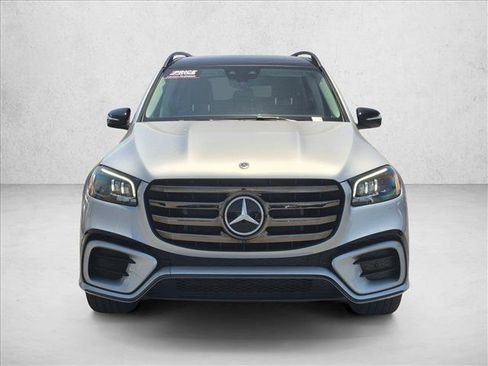 Used 2026 Mercedes-Benz GLS 450 4MATIC image 2