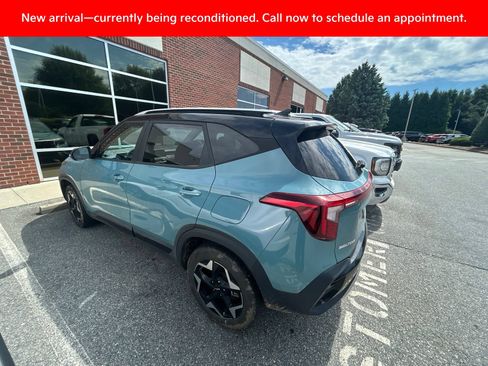 Certified 2025 Kia Seltos S AWD/4WD image 4