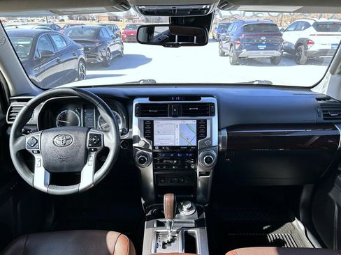 Used 2021 Toyota 4Runner Limited AWD/4WD image 12