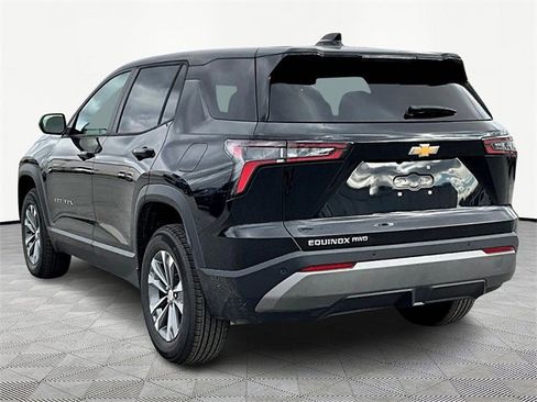 New 2026 Chevrolet Equinox LT w/ Convenience Package II image 4