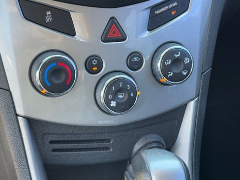 Used 2015 Chevrolet Trax LT w/ LPO, Protection Package image 26