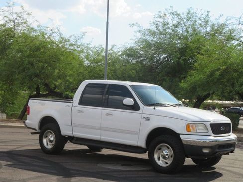 Used 2001 Ford F150 4x4 SuperCrew image 4