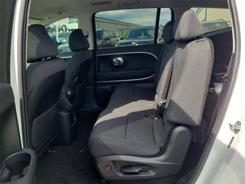 New 2026 Hyundai Ioniq 9 SE image 10