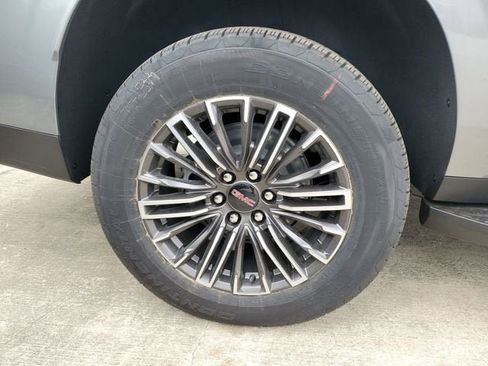 New 2026 GMC Yukon XL Elevation w/ Elevation Premium Package image 6