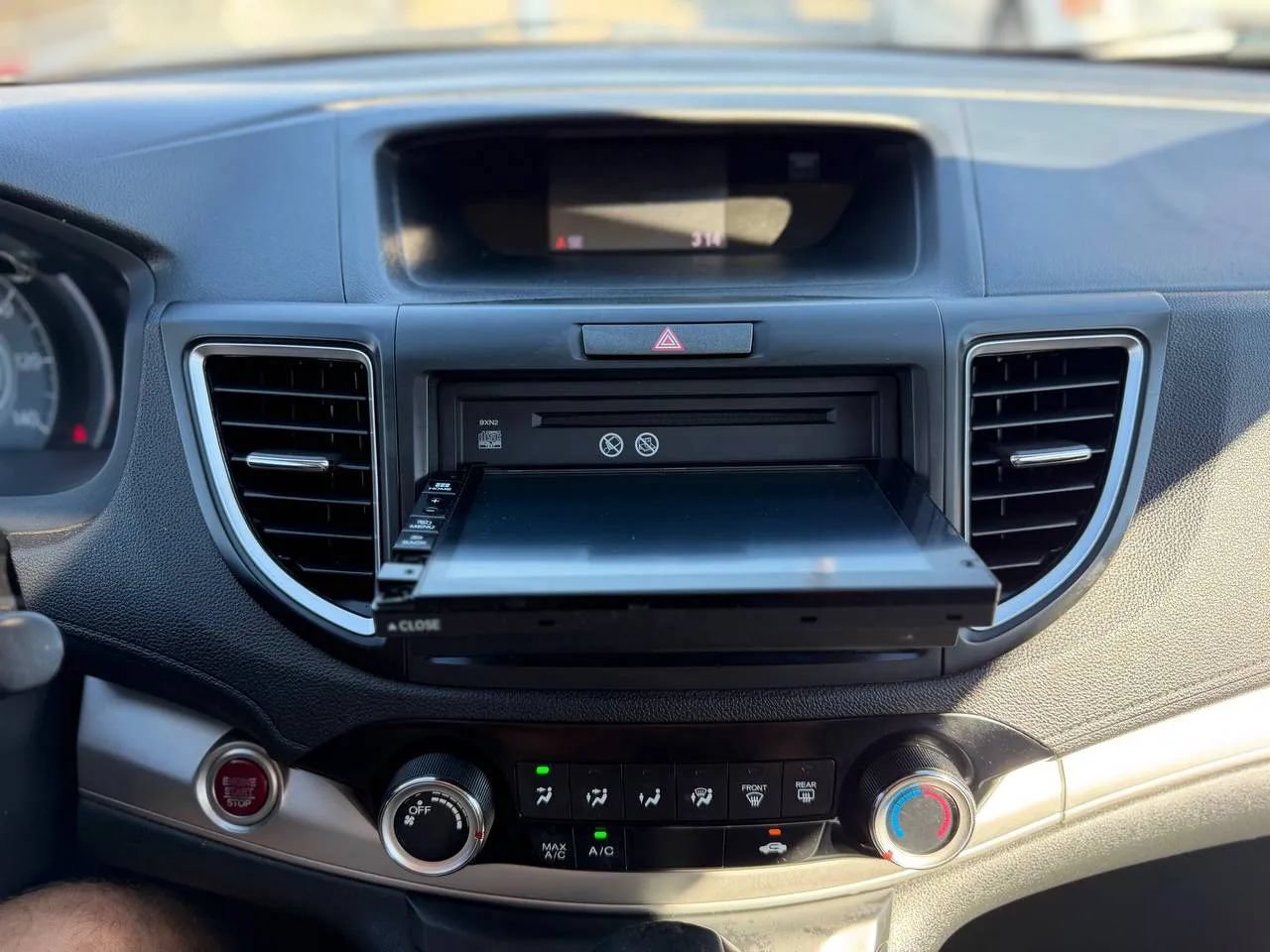 Used 2016 Honda CR-V EX image 42