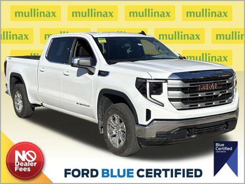 Used 2024 GMC Sierra 1500 SLE w/ Preferred Package image 1