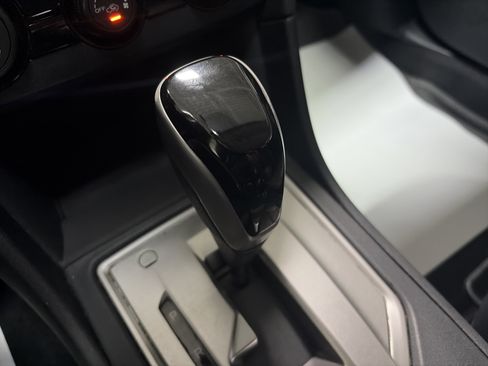 Used 2019 Subaru Crosstrek 2.0i Premium AWD/4WD image 21