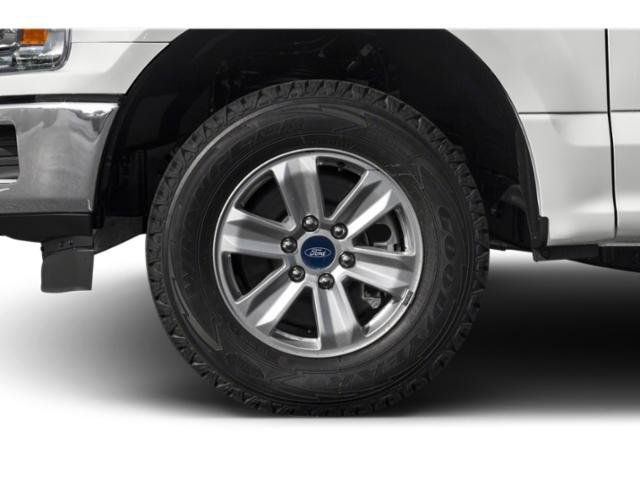 Used 2019 Ford F150 XLT w/ Equipment Group 302A Luxury AWD/4WD image 11