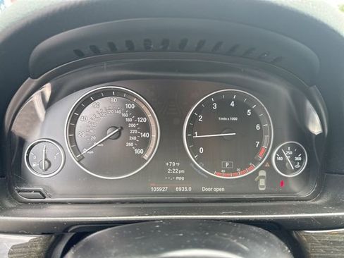 Used 2013 BMW 528i xDrive Sedan AWD/4WD image 9
