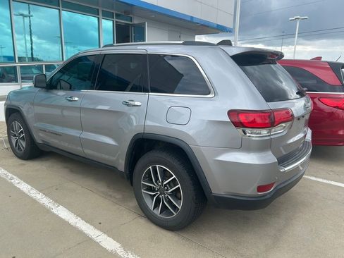 Used 2021 Jeep Grand Cherokee Limited w/ Luxury Group II image 9