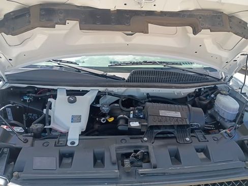 Used 2020 Chevrolet Express 3500 w/ Power Convenience Package RWD image 18