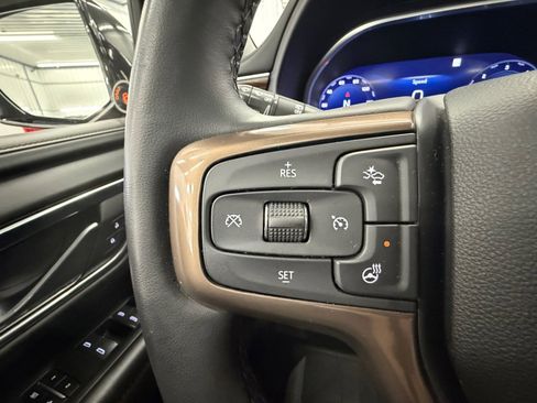 Used 2023 Chevrolet Tahoe High Country image 18