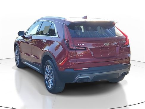 Used 2019 Cadillac XT4 Premium Luxury w/ Cold Weather Package image 3