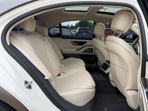 Used 2022 Mercedes-Benz S 500 4MATIC image 25