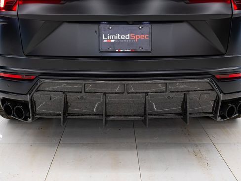 Used 2021 Lamborghini Urus image 14