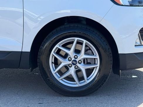 Used 2022 Ford Edge SEL w/ Convenience Package AWD/4WD image 6