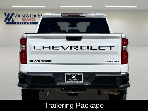 Used 2024 Chevrolet Silverado 1500 Custom Trail Boss w/ LPO, Dark Essentials Package image 8