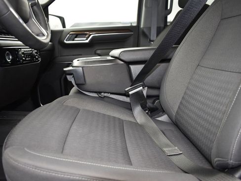 Used 2022 Chevrolet Silverado 1500 RST w/ Protection Package image 13