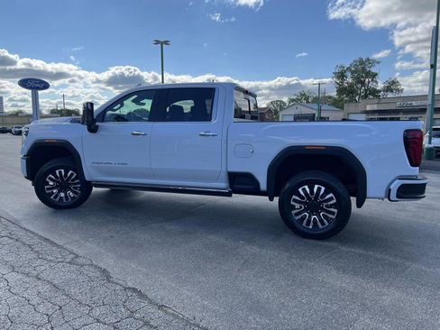 New 2026 GMC Sierra 2500 Denali Ultimate AWD/4WD image 11