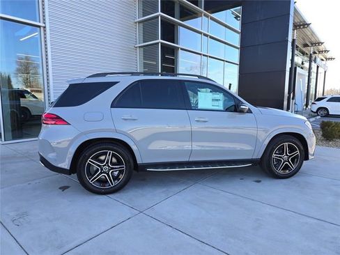 New 2026 Mercedes-Benz GLE 450 4MATIC image 2