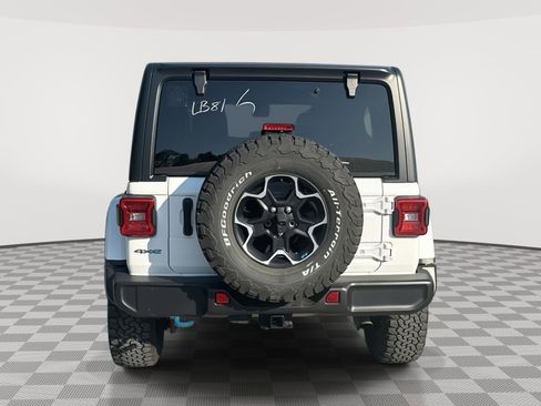 Used 2023 Jeep Wrangler Unlimited Rubicon 4xe w/ Cold Weather Group AWD/4WD image 4