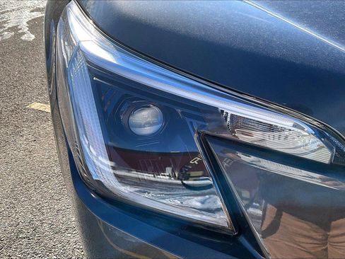 Used 2024 Subaru Forester Touring image 32