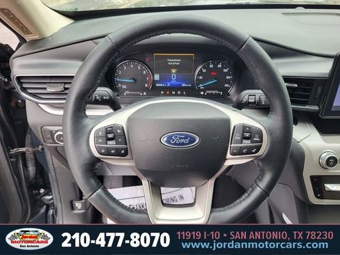 Used 2023 Ford Explorer XLT w/ Equipment Group 202A image 25