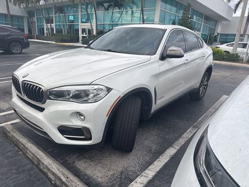 Used 2019 BMW X6 sDrive35i RWD image 4