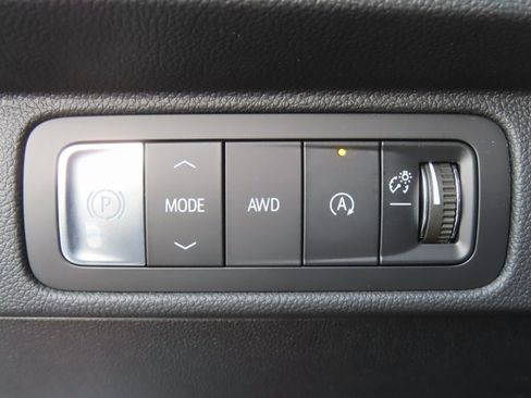 New 2026 Chevrolet Traverse High Country w/ LPO, Floor Liner Package image 14