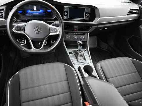Used 2023 Volkswagen Jetta Sport image 14