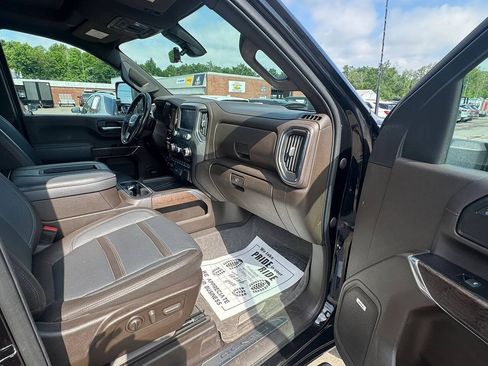 Used 2022 GMC Sierra 2500 Denali w/ Denali Ultimate Package AWD/4WD image 15