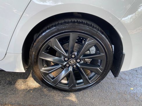 Used 2024 Toyota Corolla SE FWD image 15