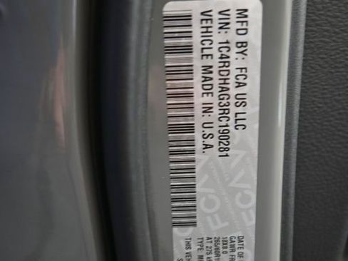 Used 2024 Dodge Durango SXT w/ 3rd Row Seating Group image 37