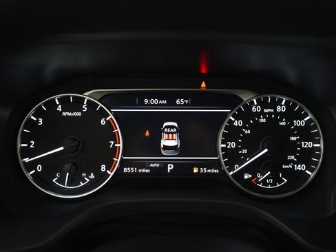 Used 2025 Nissan Rogue SV AWD/4WD image 26