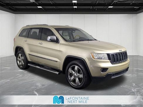 Used 2011 Jeep Grand Cherokee Overland image 7