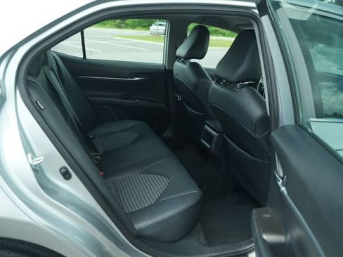 Used 2023 Toyota Camry SE FWD image 22