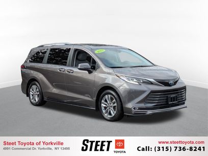 Used 2023 Toyota Sienna Limited