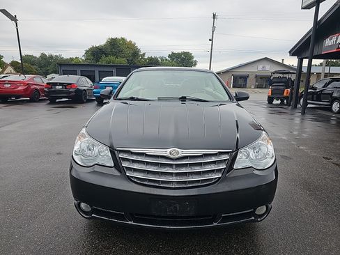 Used 2008 Chrysler Sebring Limited w/ Luxury Group FWD image 9