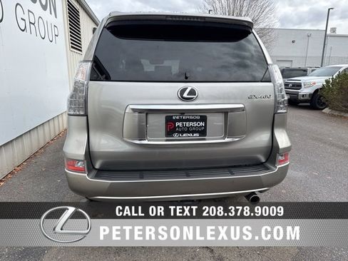 Used 2023 Lexus GX 460 Premium image 4