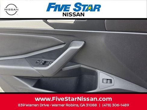 Used 2020 Volkswagen Jetta SE FWD image 29