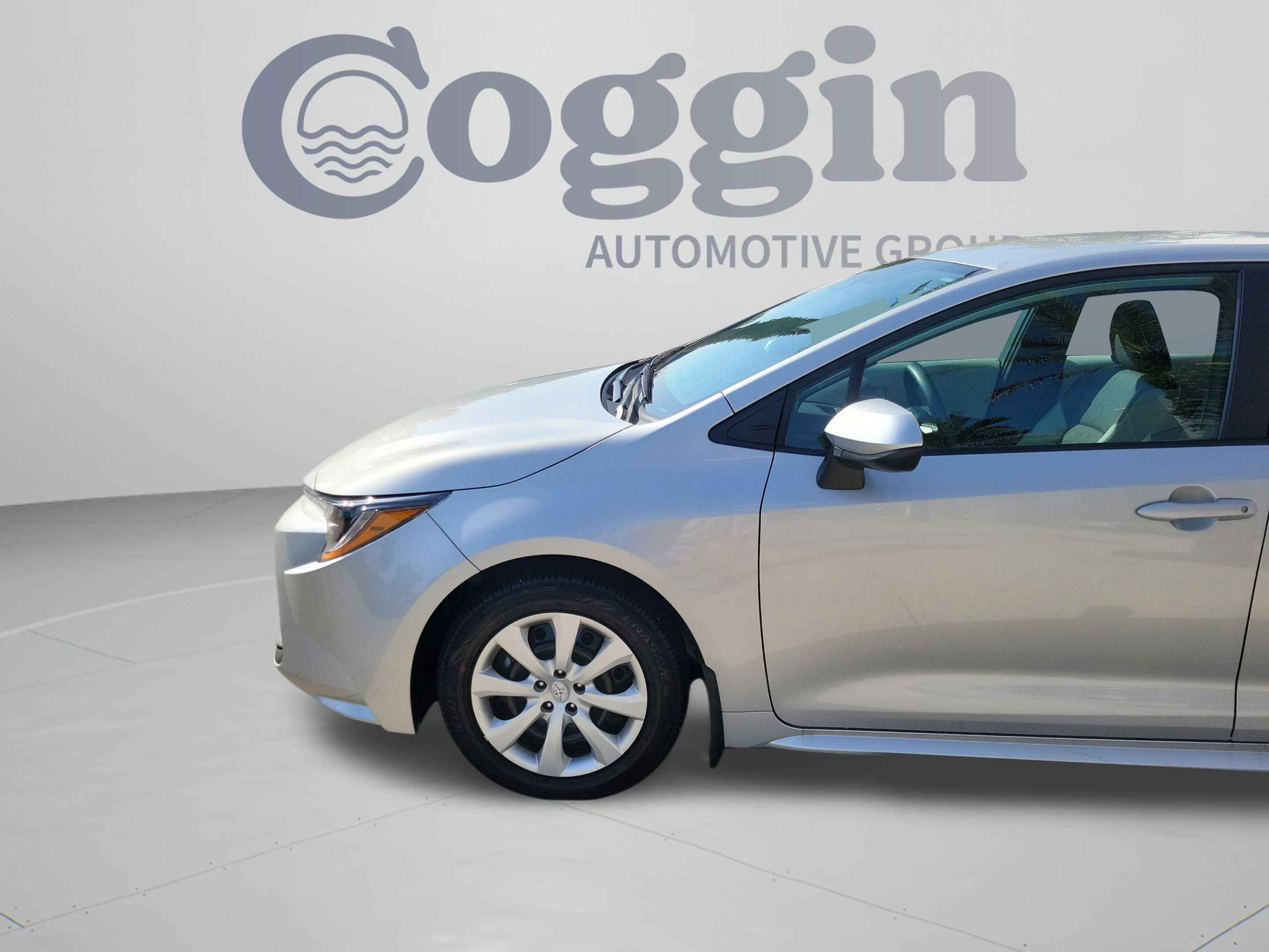Used 2026 Toyota Corolla LE FWD image 32