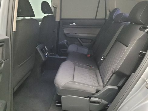 Used 2021 Volkswagen Atlas S image 18