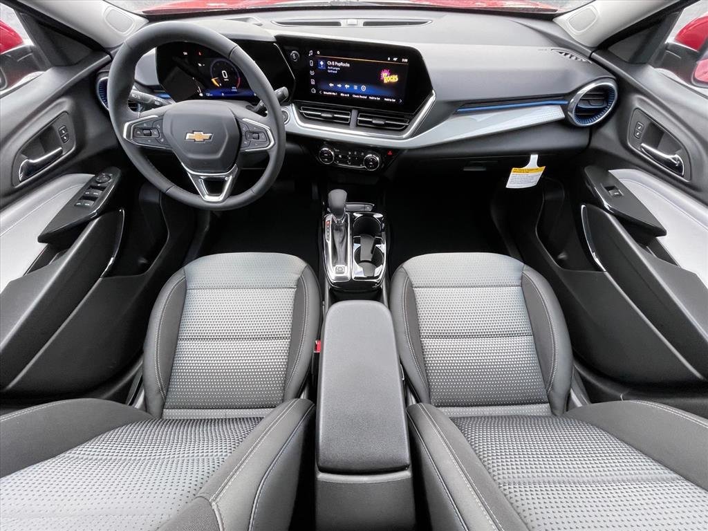 New 2026 Chevrolet Trax LT w/ Driver Confidence Package FWD image 10