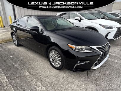 Used 2017 Lexus ES 350 w/ Accessory Package 2