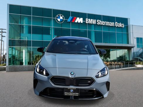 Used 2025 BMW M235i xDrive w/ Technology Package AWD/4WD image 2