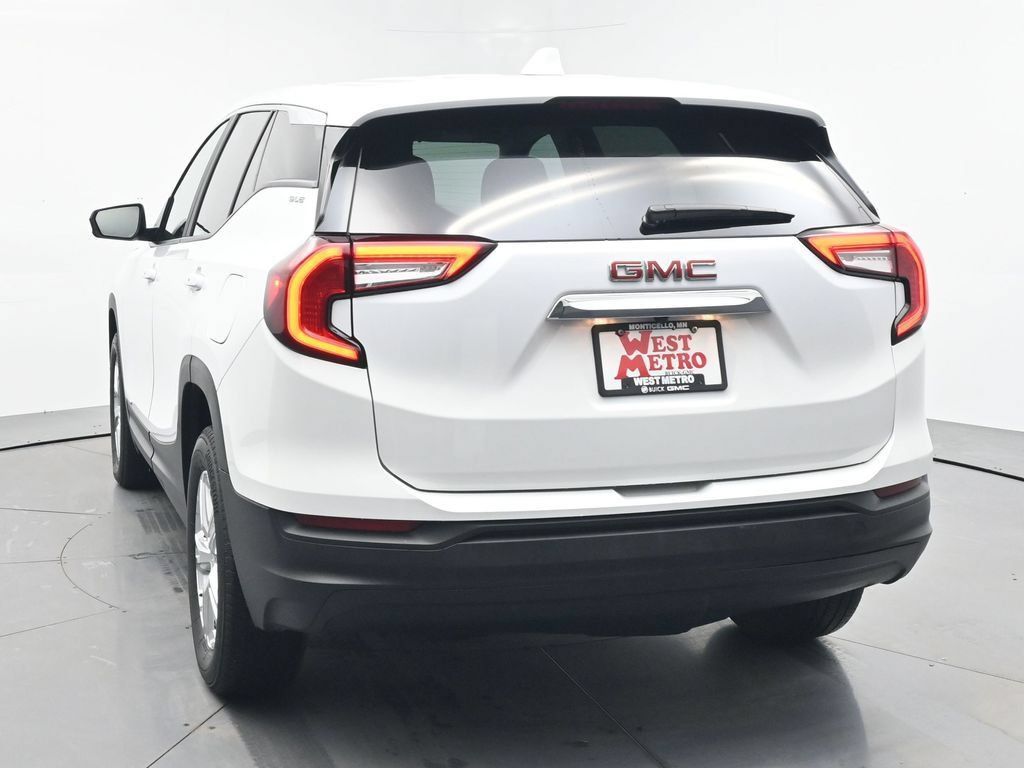 Used 2024 GMC Terrain SLE AWD/4WD image 29