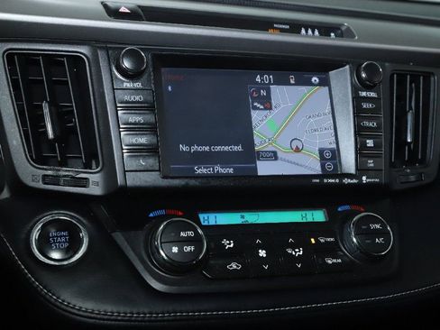 Used 2018 Toyota RAV4 Adventure AWD/4WD image 26