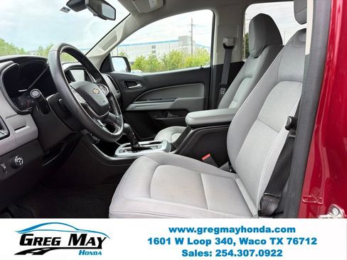 Used 2017 Chevrolet Colorado LT w/ LT Convenience Package RWD image 12