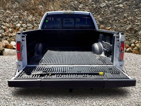 Used 2011 Ford F150 Raptor w/ Raptor Luxury Pkg image 16